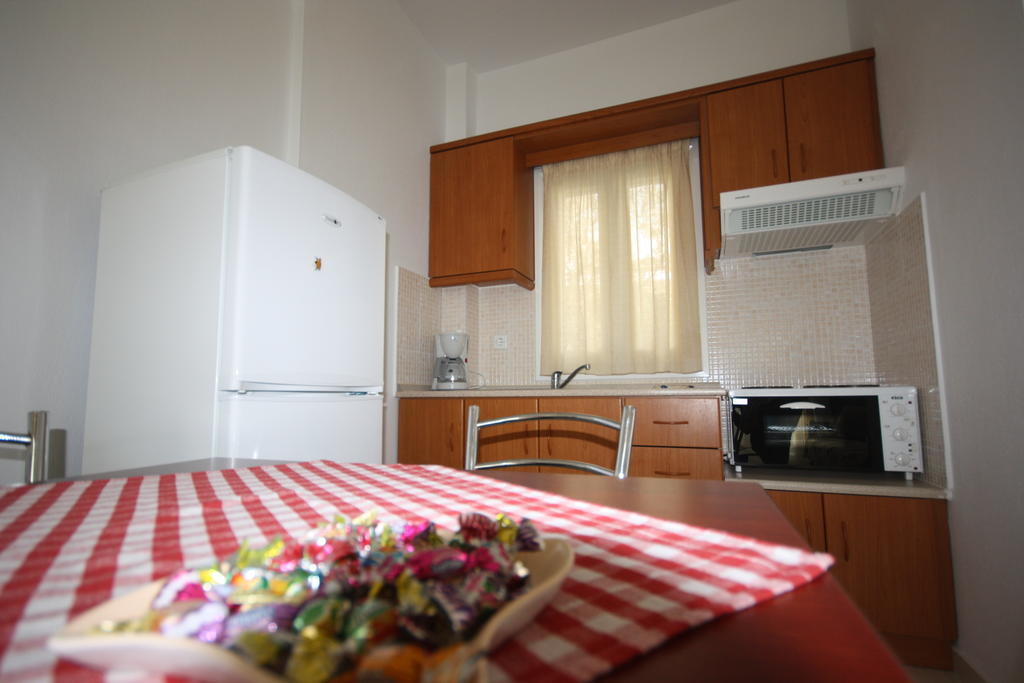 Pavloudis Apartments Psakoudia Habitación foto